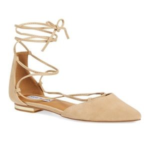 Steve Madden Sunshine Lace up Flat